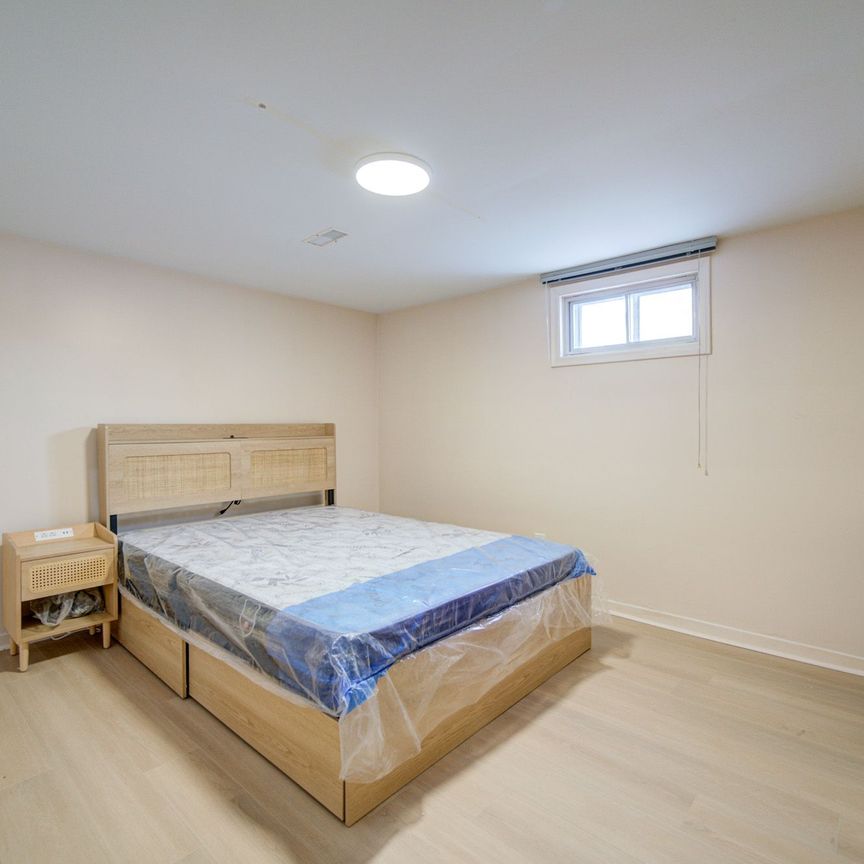 For Lease - 40 Marathon Crescent Unit# Bsmt Room A, Toronto, Ontario - Photo 1