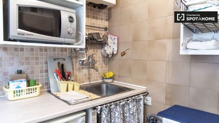 Via Antonio Pignatelli, Rome, Lazio 00152 - Photo 3