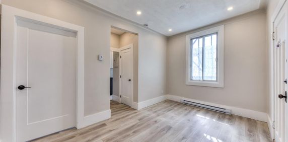 Appartement Montréal (Côte-des-Neiges/Notre-Dame-de-Grâce) À Louer - Photo 2