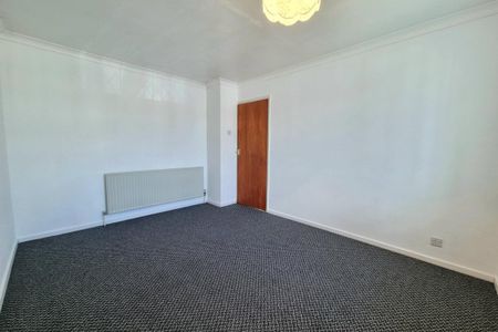 Howard Close - Photo 5