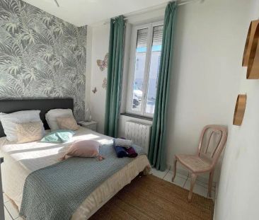 Appartement à louer 4 pièces 79.3m² - Photo 3