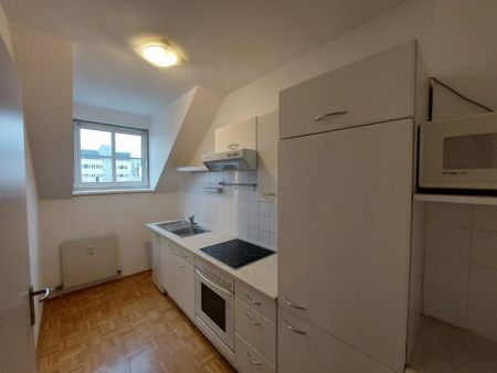 ++ Ideal für eine Wohngemeinschaft 3- Zimmer Wohnung in der Bischofstraße 3 ++ - Photo 4