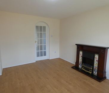 3 bedroom detached house to rent - Photo 2