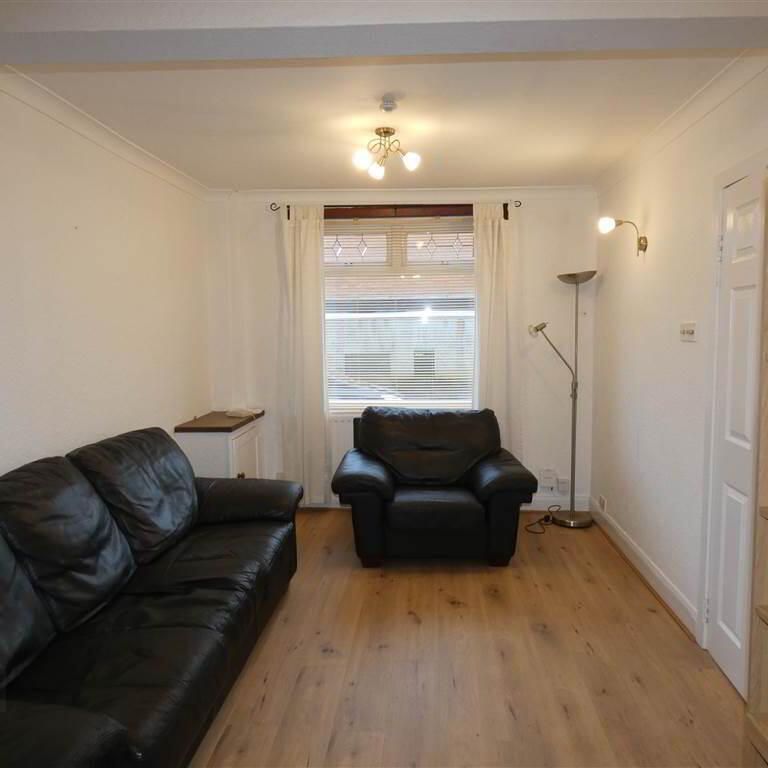 64 Oakdene Parade, Belfast, BT4 1LB - Photo 1