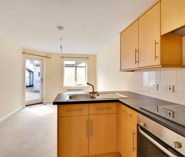 1 bedroom terraced house to rent - Photo 4