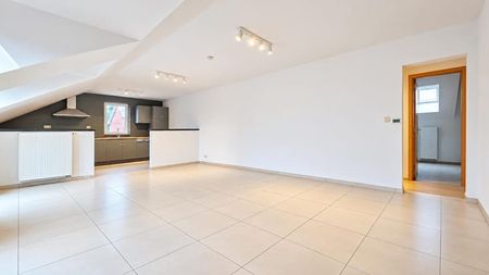 Appartement te huur - Foto 4