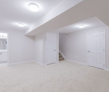 For Lease - 180 Ryan Reynolds Way, Orleans - Cumberland and Area, O... - Photo 3