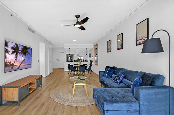 Short Term, 2weeks Only, Fully Furnished, Bills Included - Photo 1