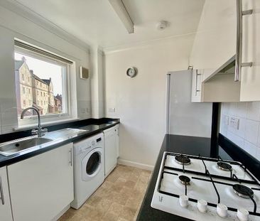 1 bedroom flat to rent - Photo 6