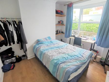 6 Bed Semi-Detached House, Argyle Villas, BN1 - Photo 5