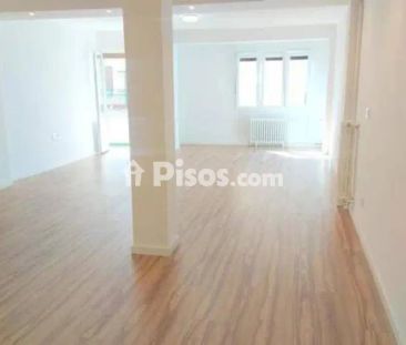 Piso en alquiler en Calle de Bolonia - Foto 1