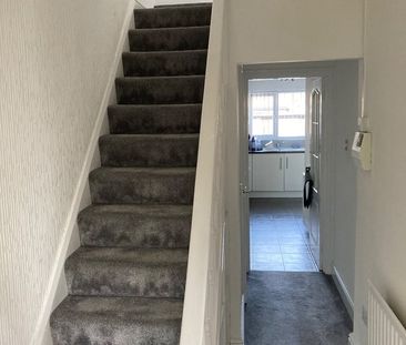 3 Bed Terraced House, Kelvin Avenue, CV2 - Photo 4