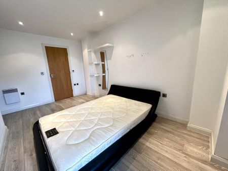 2 bedroom apartment to rent - Photo 3