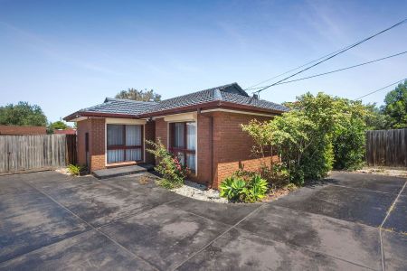 47 Leonard Close, 3169, Clarinda Vic - Photo 2