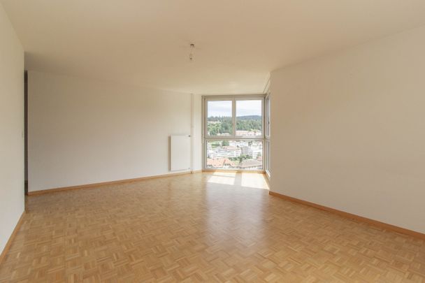 Corbusier 25 – Appartement spacieux et lumineux de 4.5 pièces, 105 m2, au 3e étage avec ascenseur - Photo 1