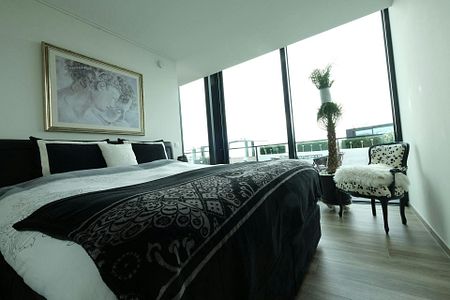 RECENT PENTHOUSE 150M² MET 2 SLP EN RUIM TERRAS VAN 80 m² NABIJ CENTRUM. - Foto 4