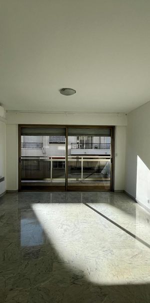 Location Appartement 1 pièce 35m² NICE 06000 - Photo 1