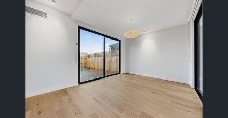 The Epitome of High End Quality and Luxury - Photo 3