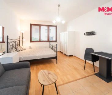 Pronájem bytu 1+kk, 31 m - Fotografie 3