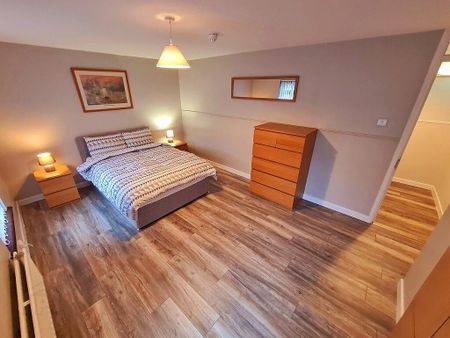 Room 3, 107 Antrim Road, Belfast, BT15 2BL - Photo 2