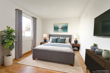 Erstbezug nach Sanierung – Stilvolle 2-Raum-Wohnung mit Terrasse - Photo 2