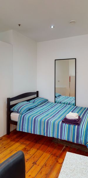 Studio 101, 29A Upper Parliament Street, NG1 2AP, NOTTINGHAM - Photo 1