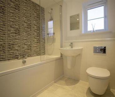 2 bedroom flat to rent - Photo 6