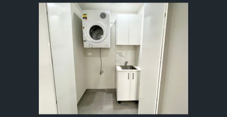 NEAR NEW 2 BEDROOM APARTMENT - Photo 4