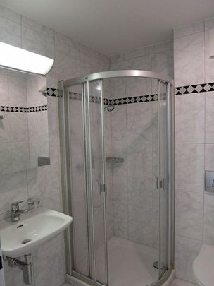 Hochwertige Attikawohnung mit grosser Terrasse - Foto 1