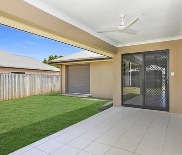 Quality Home - Fully Airconditioned - Tiled Garage - Access to Back... - Photo 4