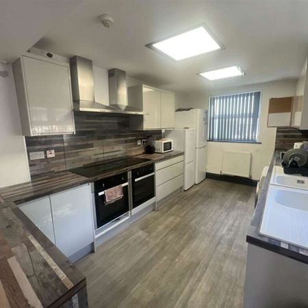 Comfortable HMO Room in Hull – Easy Access to University & City Centre Room 5 - Single Room - Photo 3