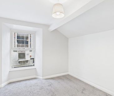 3 bedroom end of terrace house to rent - Photo 1