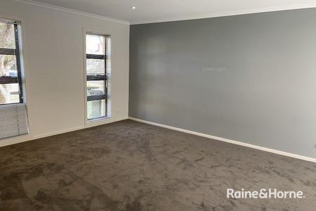 22A Robb Street, Spotswood, VIC 3015 - Photo 4