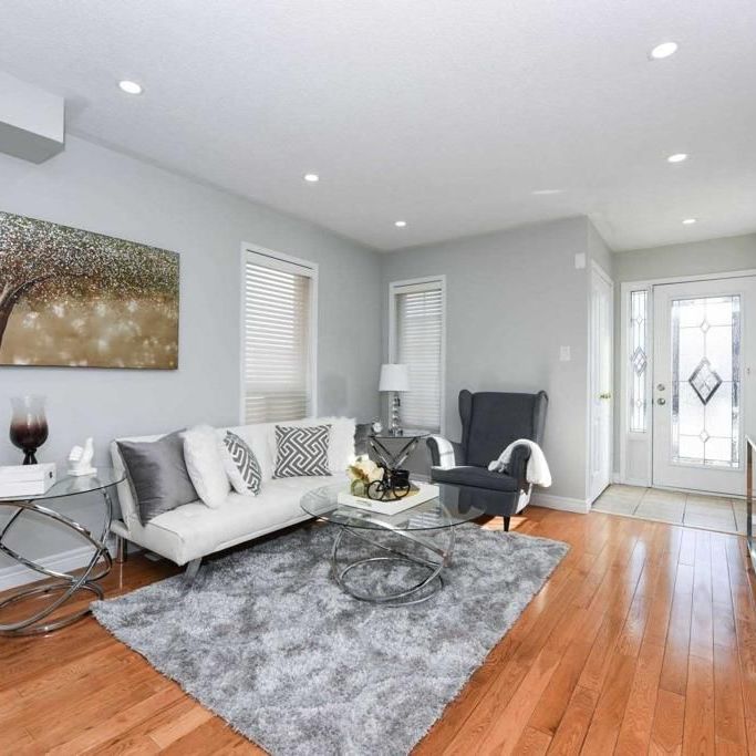 For Lease - 11 Penbridge Circle, Brampton, Ontario - Photo 1