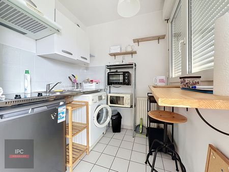 Location Appartement 1 pièce 25m² - Photo 3