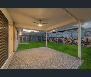 5 McGuigan Court, Goodna, Qld 4300 - Photo 6