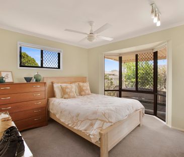 Coastal Living Just Moments to the Beach! - Photo 4