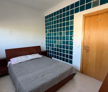 Apartamento T0 muito bem localizado em Vilamoura, com piscina. - Photo 6
