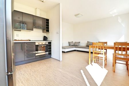 Pronájem bytu 3+kk • 56 m²Hurbanova, Praha - Krč - Photo 3