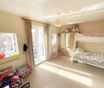 3 bedroom property to rent Saracens Wharf Milton Keynes, Buckingham... - Photo 5