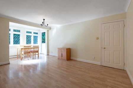 Holden Road, Woodside, N12 - Photo 5