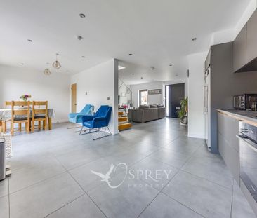 3 bedroom semi-detached house to rent - Photo 2