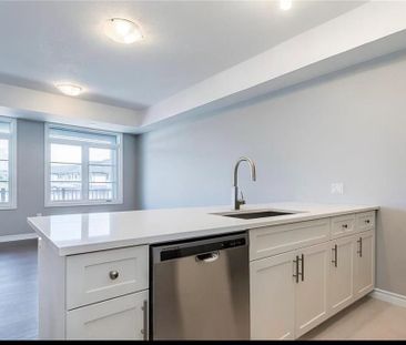 For Lease - 190 Oat Lane, Kitchener, Ontario - Photo 4