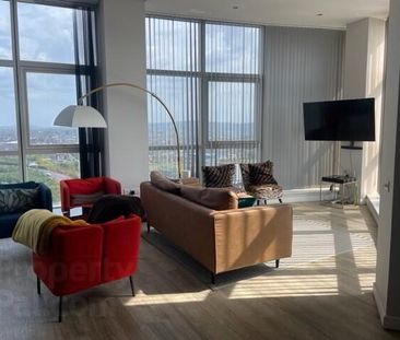 *stunning Penthouse Apartment OBEL Tower*, 62 Donegall Quay, - Photo 4