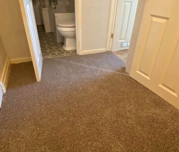 2 Bed Terraced House, Tennyson Terrace, LS27 - Photo 3