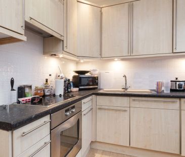 Charing Cross Road, Covent Garden, WC2H - Photo 5