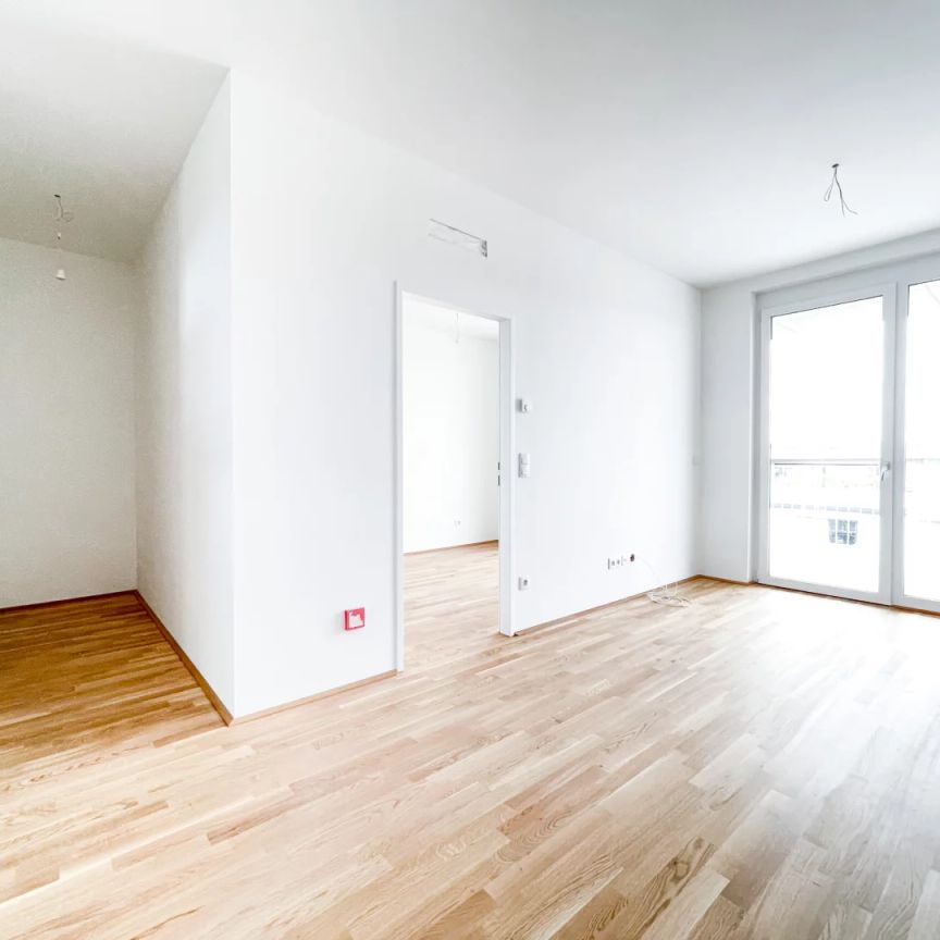 +++ SCHLOSSBERGBLICK +++ Stylisches 2-Zimmer-Penthouse mit großzügiger Dachterrasse - Photo 1