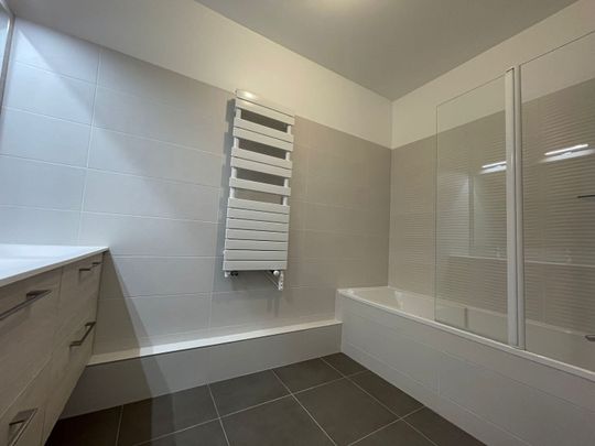 Location Appartement 3 pièces 61m² - Photo 1