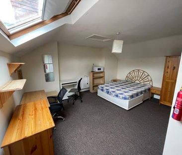 5 bedroom terraced house to rent - Photo 6