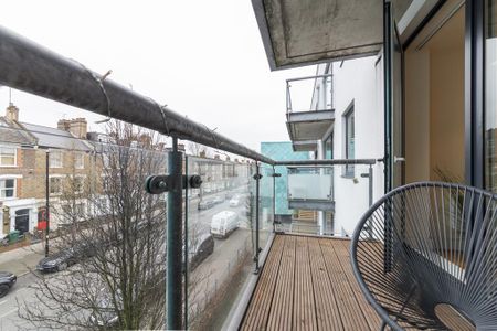 1 bedroom apartment to rent - Photo 2